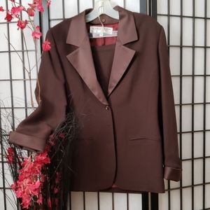 Women's after-5 suit